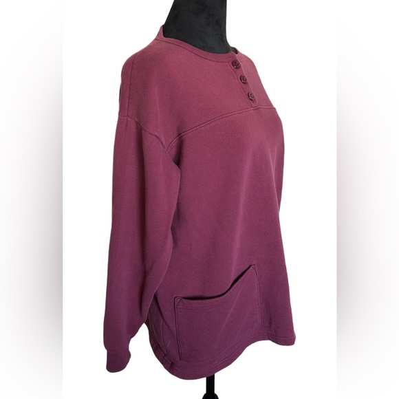 CW Classics Woman’s Medium Maroon Long-Sleeve Crew-Neck Sweater - Picture 3 of 8